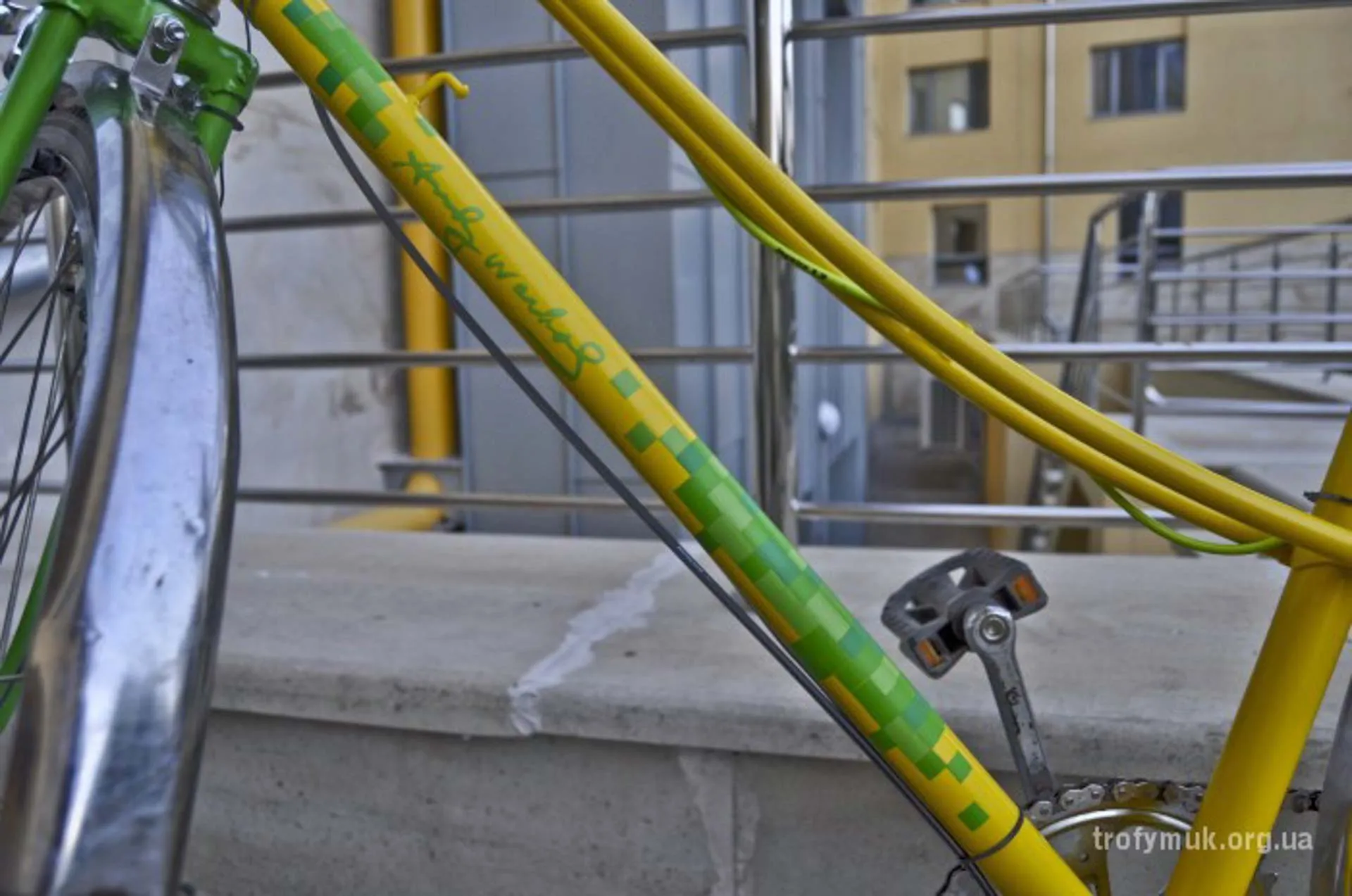 Bike: Warhol