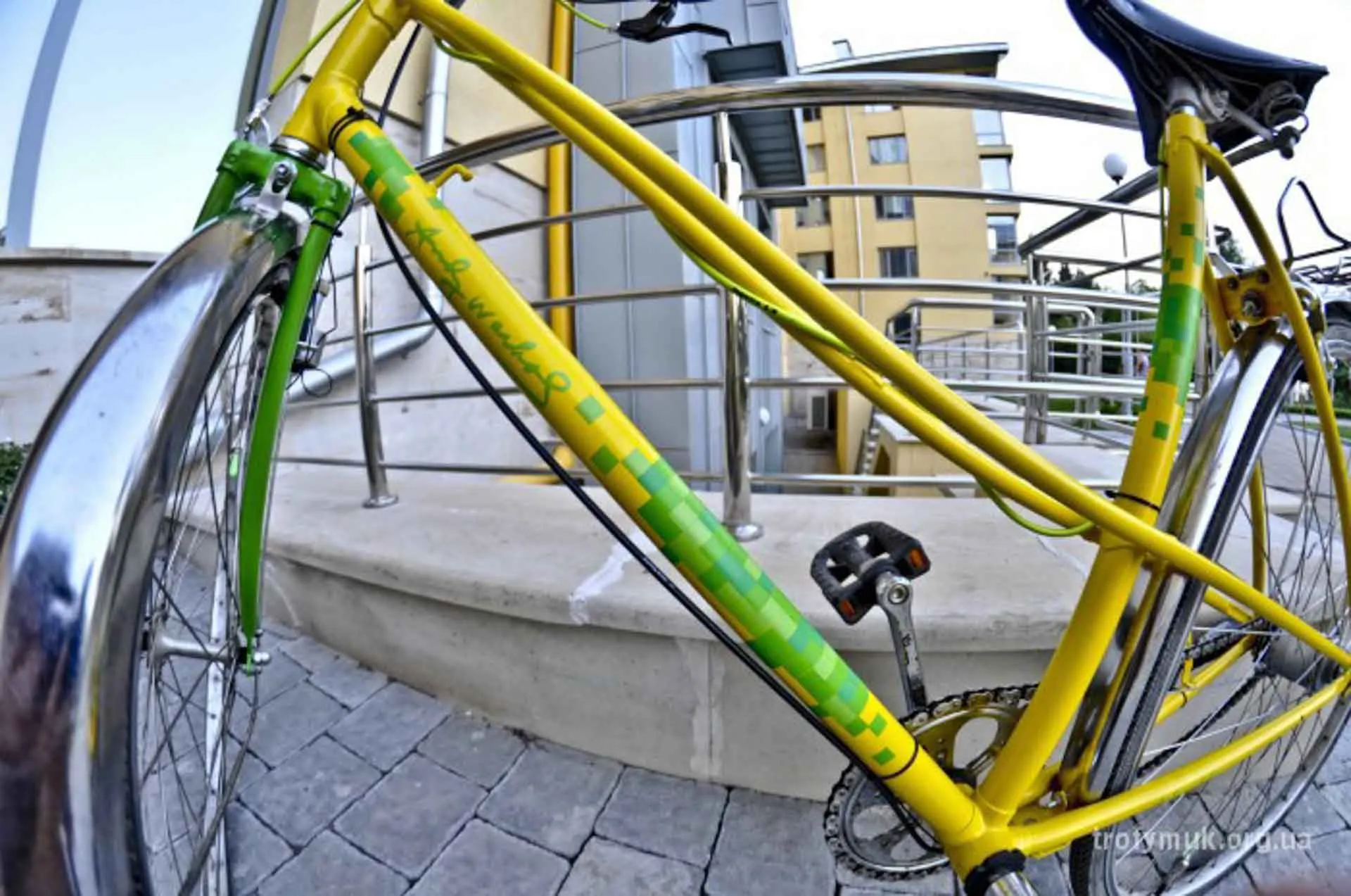 Bike: Warhol
